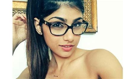 mia khalifa xxx.com|Mia Khalifa Porn Videos 2024: Porn Star Sex Scenes 